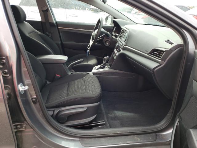 Photo 4 VIN: 5NPD74LF4KH413047 - HYUNDAI ELANTRA SE 