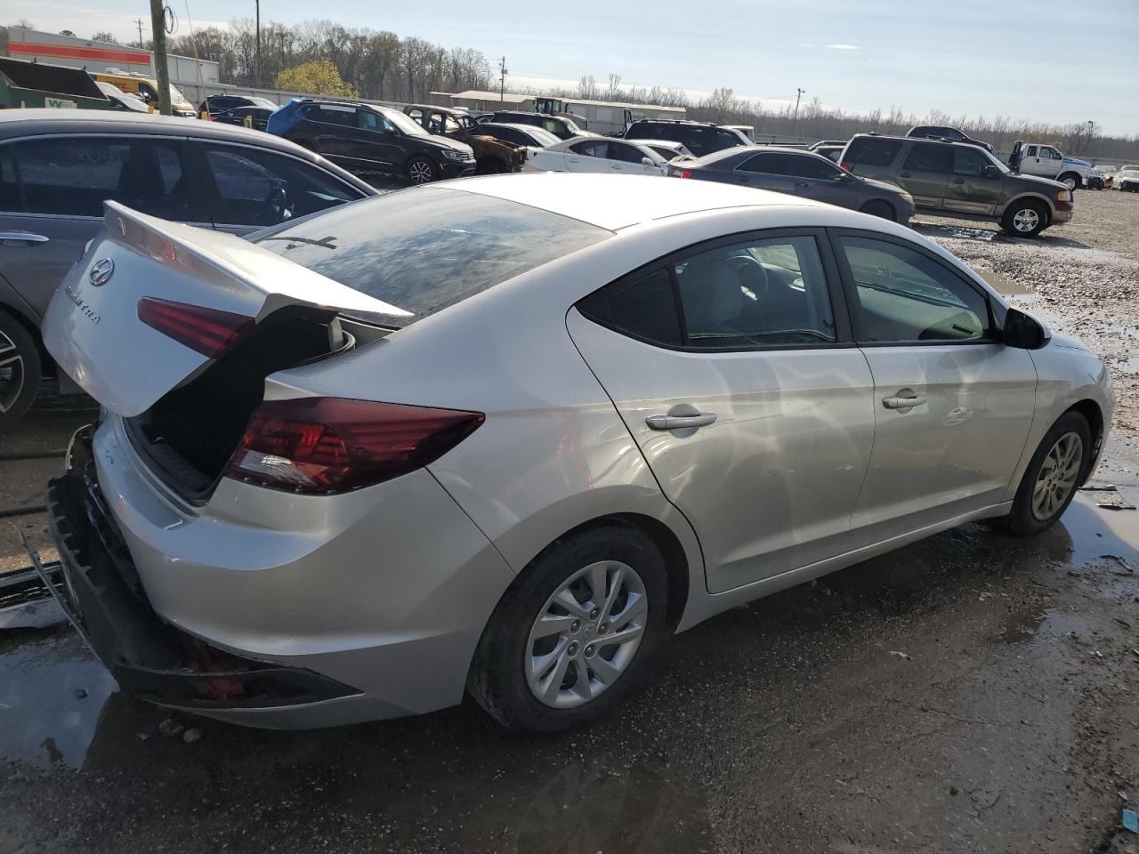 Photo 2 VIN: 5NPD74LF4KH420919 - HYUNDAI ELANTRA 