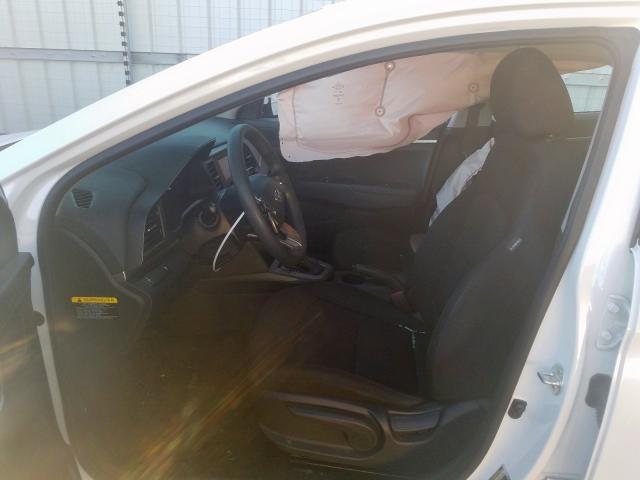 Photo 4 VIN: 5NPD74LF4KH425506 - HYUNDAI ELANTRA SE 