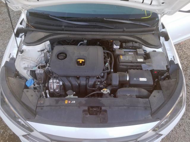 Photo 6 VIN: 5NPD74LF4KH425506 - HYUNDAI ELANTRA SE 