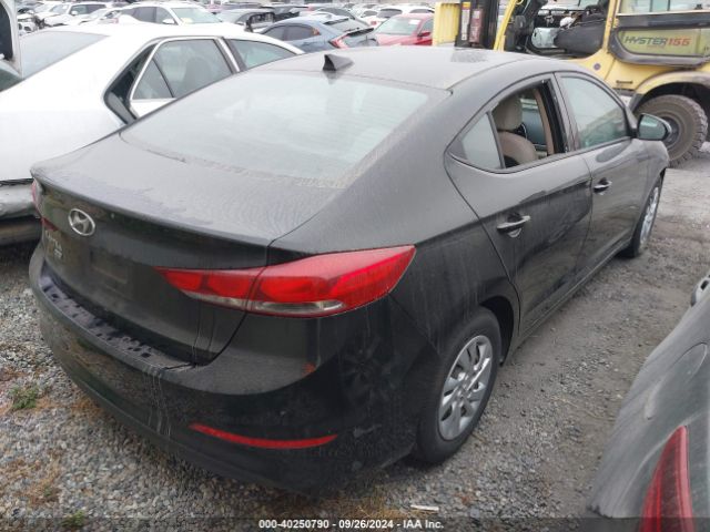 Photo 3 VIN: 5NPD74LF5HH050959 - HYUNDAI ELANTRA 