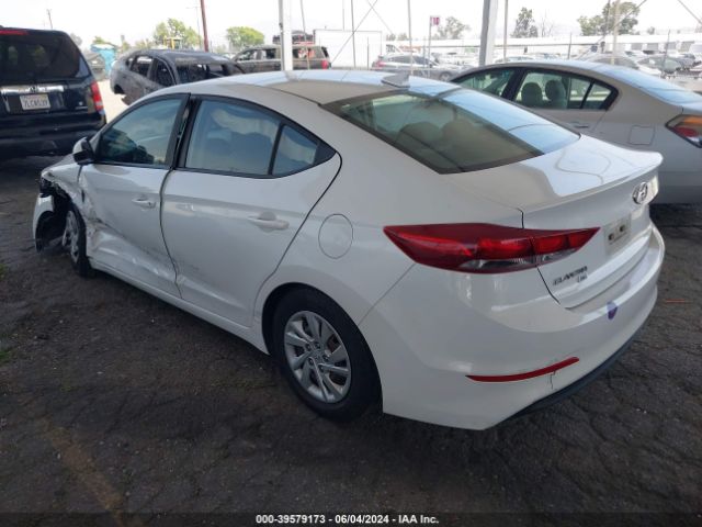 Photo 2 VIN: 5NPD74LF5HH092161 - HYUNDAI ELANTRA 