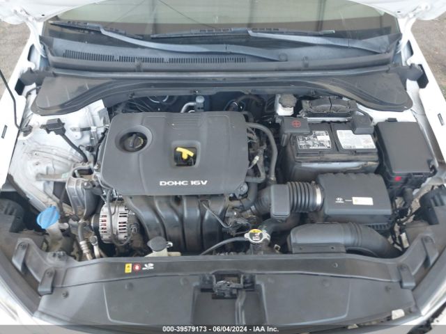 Photo 9 VIN: 5NPD74LF5HH092161 - HYUNDAI ELANTRA 