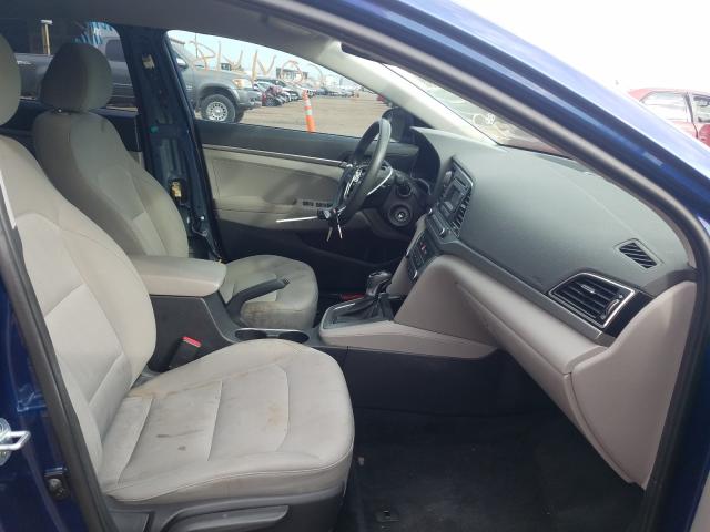 Photo 4 VIN: 5NPD74LF5HH101571 - HYUNDAI ELANTRA SE 