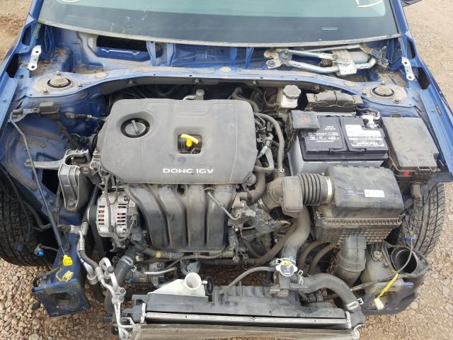 Photo 6 VIN: 5NPD74LF5HH101571 - HYUNDAI ELANTRA SE 