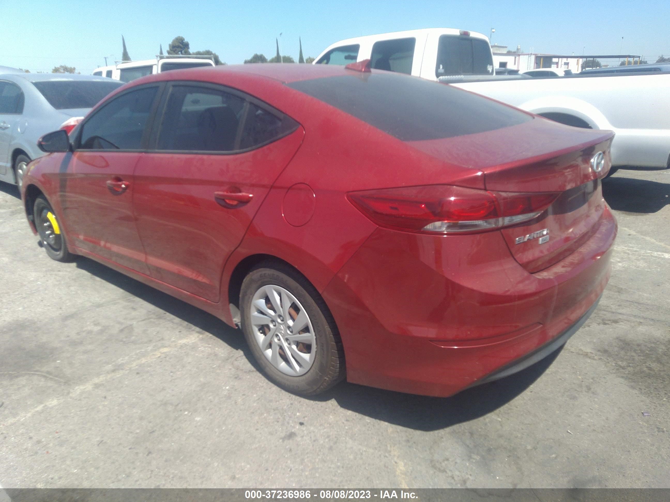 Photo 2 VIN: 5NPD74LF5HH102087 - HYUNDAI ELANTRA 