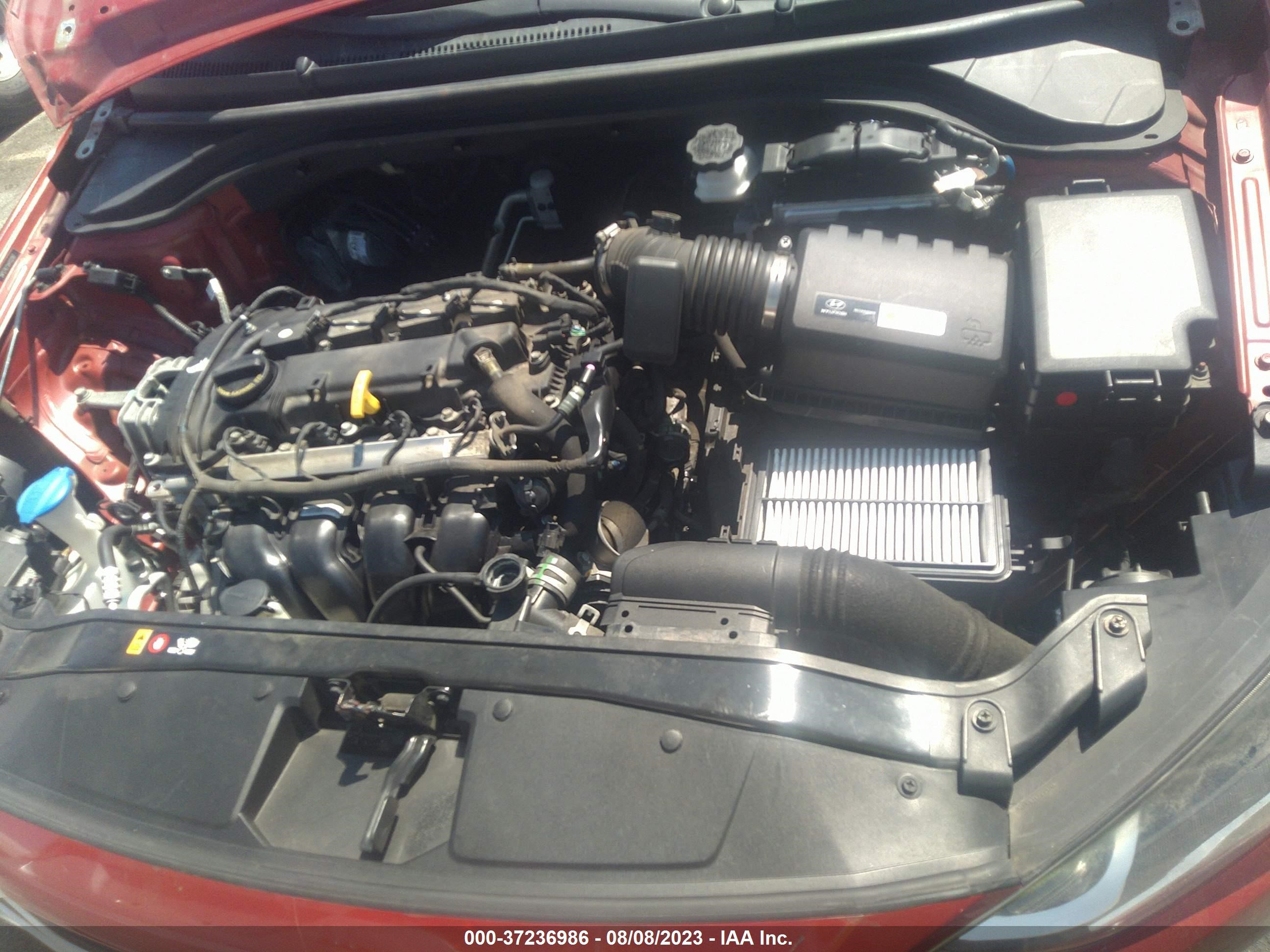 Photo 9 VIN: 5NPD74LF5HH102087 - HYUNDAI ELANTRA 