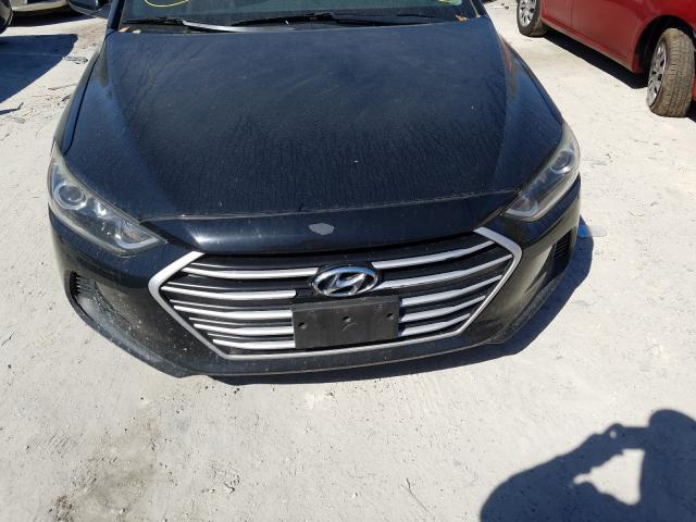 Photo 8 VIN: 5NPD74LF5HH102185 - HYUNDAI ELANTRA SE 