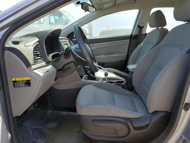 Photo 6 VIN: 5NPD74LF5HH112859 - HYUNDAI ELANTRA SE 