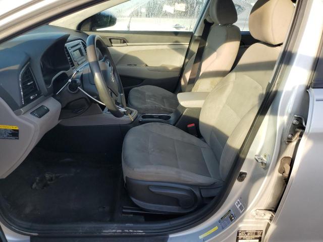 Photo 6 VIN: 5NPD74LF5HH126728 - HYUNDAI ELANTRA 