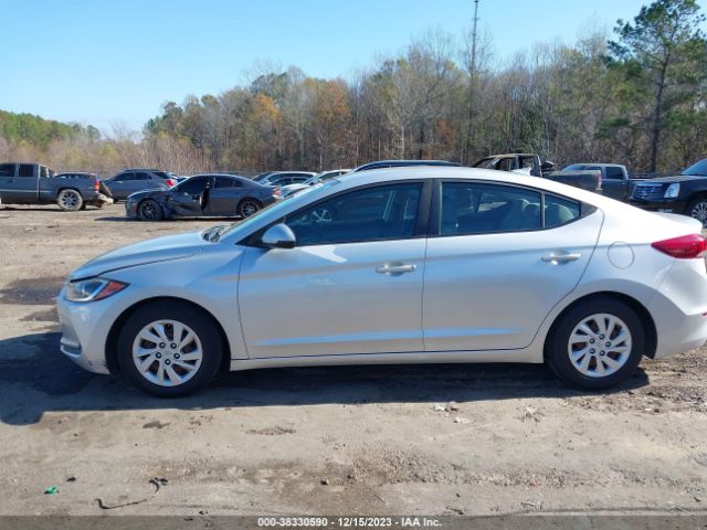 Photo 5 VIN: 5NPD74LF5HH128348 - HYUNDAI ELANTRA 