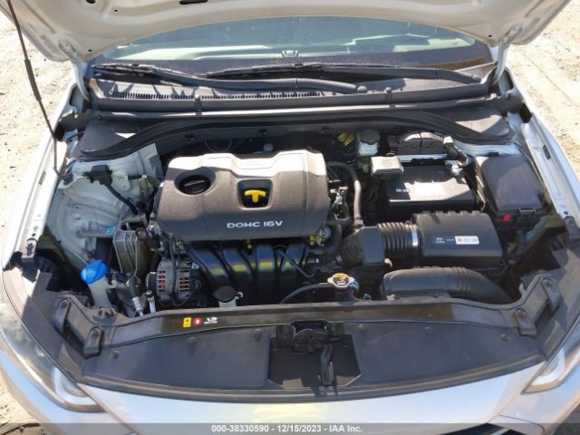 Photo 9 VIN: 5NPD74LF5HH128348 - HYUNDAI ELANTRA 