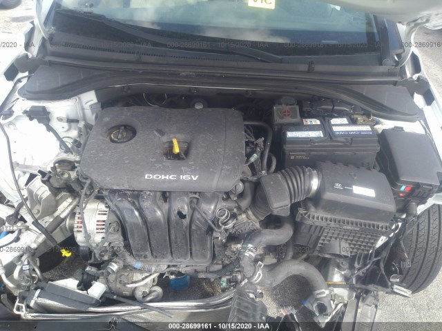 Photo 9 VIN: 5NPD74LF5HH144369 - HYUNDAI ELANTRA 