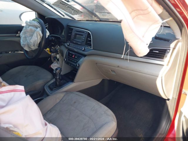 Photo 4 VIN: 5NPD74LF5HH148163 - HYUNDAI ELANTRA 