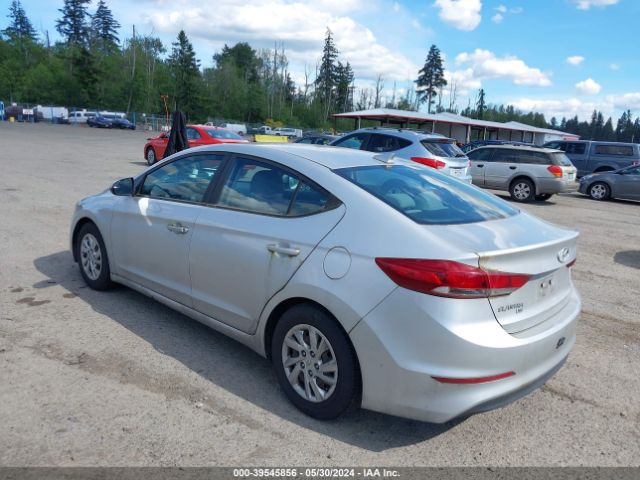 Photo 2 VIN: 5NPD74LF5HH153086 - HYUNDAI ELANTRA 