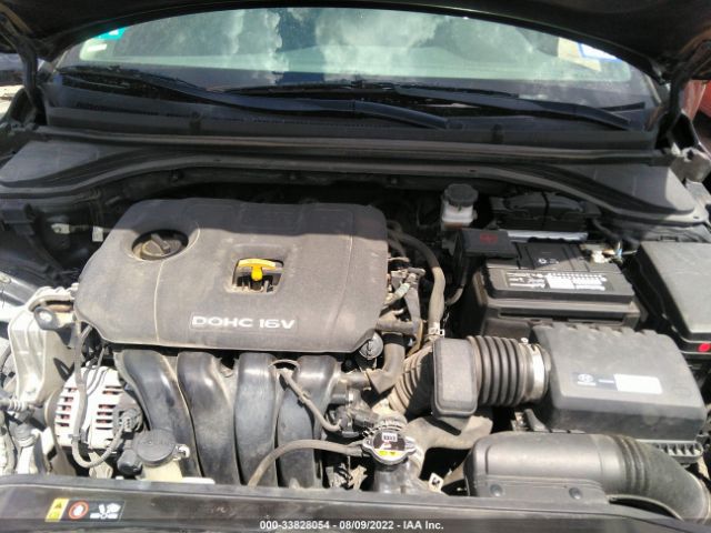 Photo 9 VIN: 5NPD74LF5HH155016 - HYUNDAI ELANTRA 