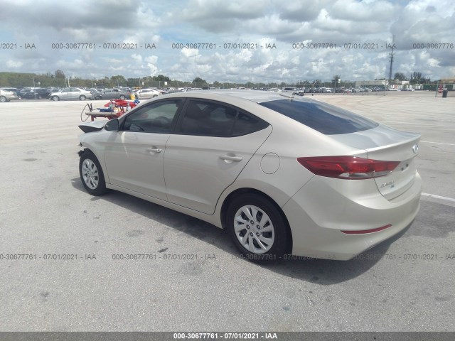 Photo 2 VIN: 5NPD74LF5HH169658 - HYUNDAI ELANTRA 