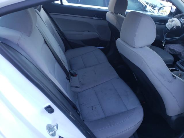 Photo 5 VIN: 5NPD74LF5HH177159 - HYUNDAI ELANTRA SE 