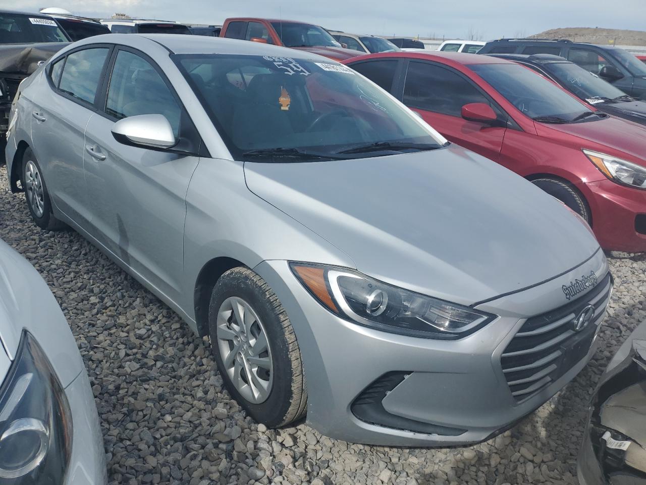 Photo 3 VIN: 5NPD74LF5HH188792 - HYUNDAI ELANTRA 