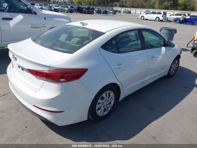 Photo 3 VIN: 5NPD74LF5HH205445 - HYUNDAI ELANTRA 