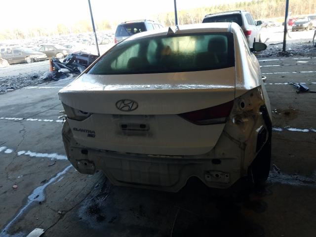 Photo 8 VIN: 5NPD74LF5HH210211 - HYUNDAI ELANTRA 