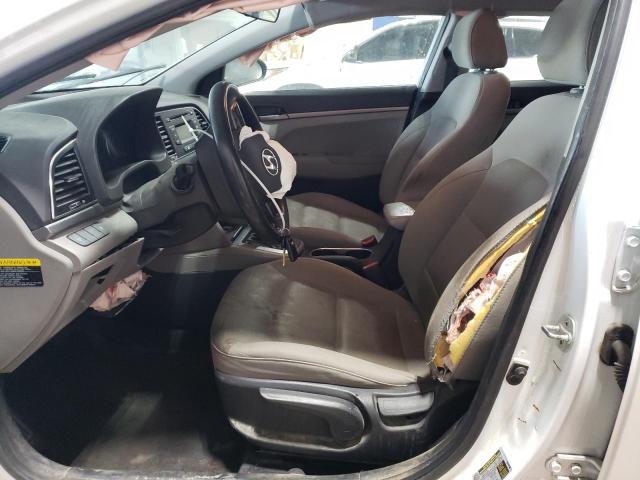 Photo 6 VIN: 5NPD74LF5HH212430 - HYUNDAI ELANTRA SE 