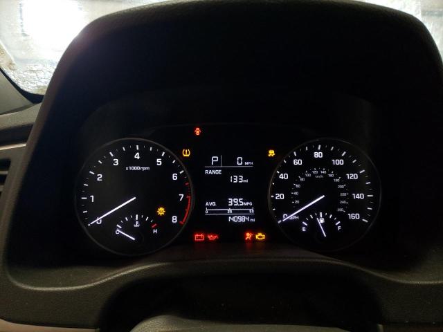 Photo 8 VIN: 5NPD74LF5HH212430 - HYUNDAI ELANTRA SE 