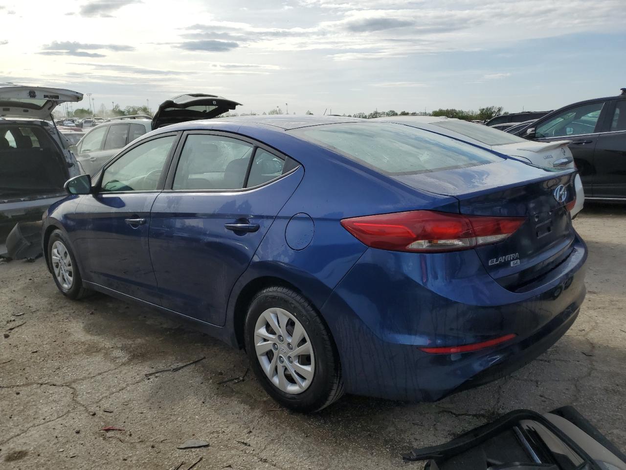 Photo 1 VIN: 5NPD74LF5JH229041 - HYUNDAI ELANTRA 