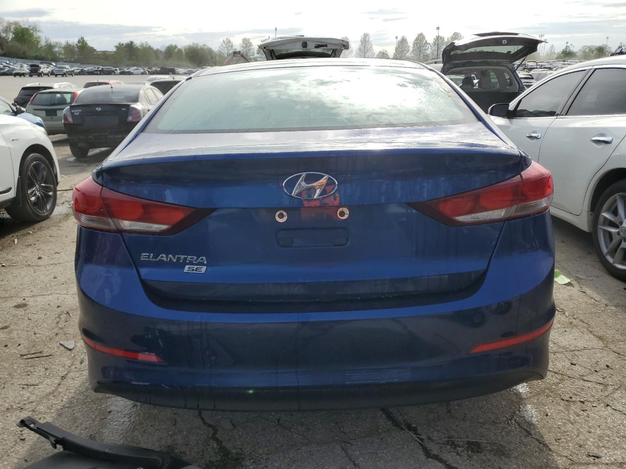 Photo 5 VIN: 5NPD74LF5JH229041 - HYUNDAI ELANTRA 