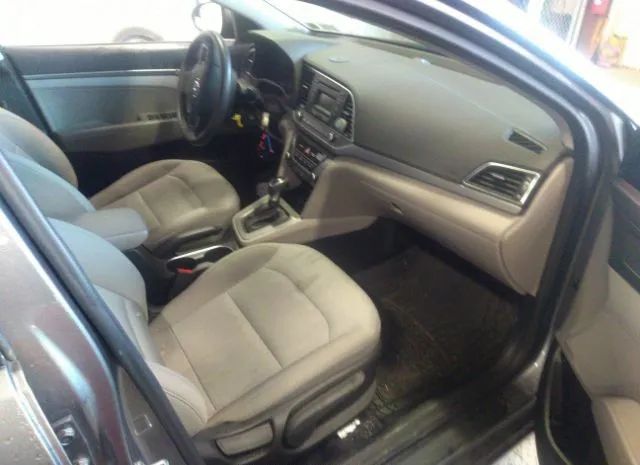 Photo 4 VIN: 5NPD74LF5JH257504 - HYUNDAI ELANTRA 