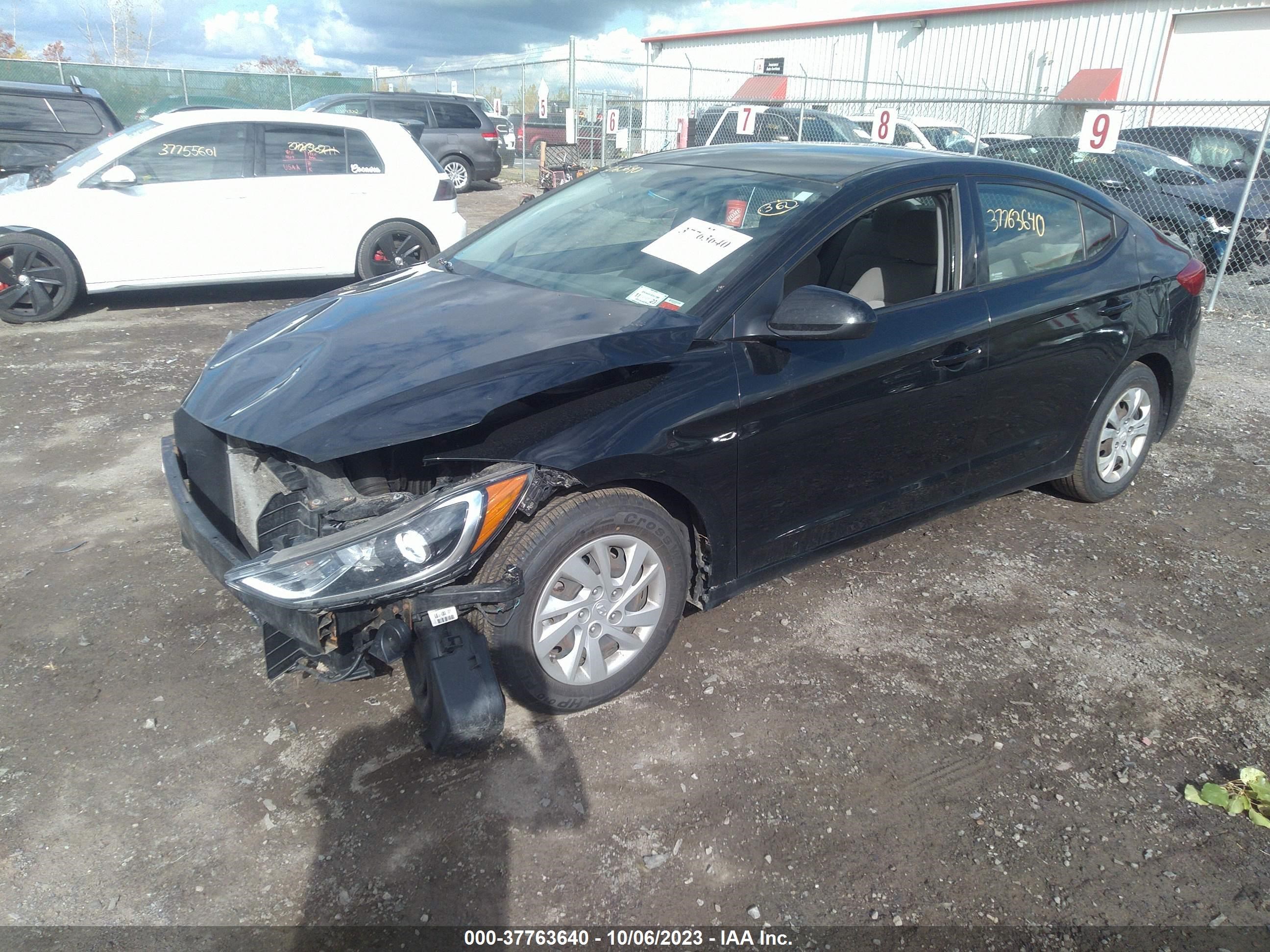 Photo 1 VIN: 5NPD74LF5JH266249 - HYUNDAI ELANTRA 