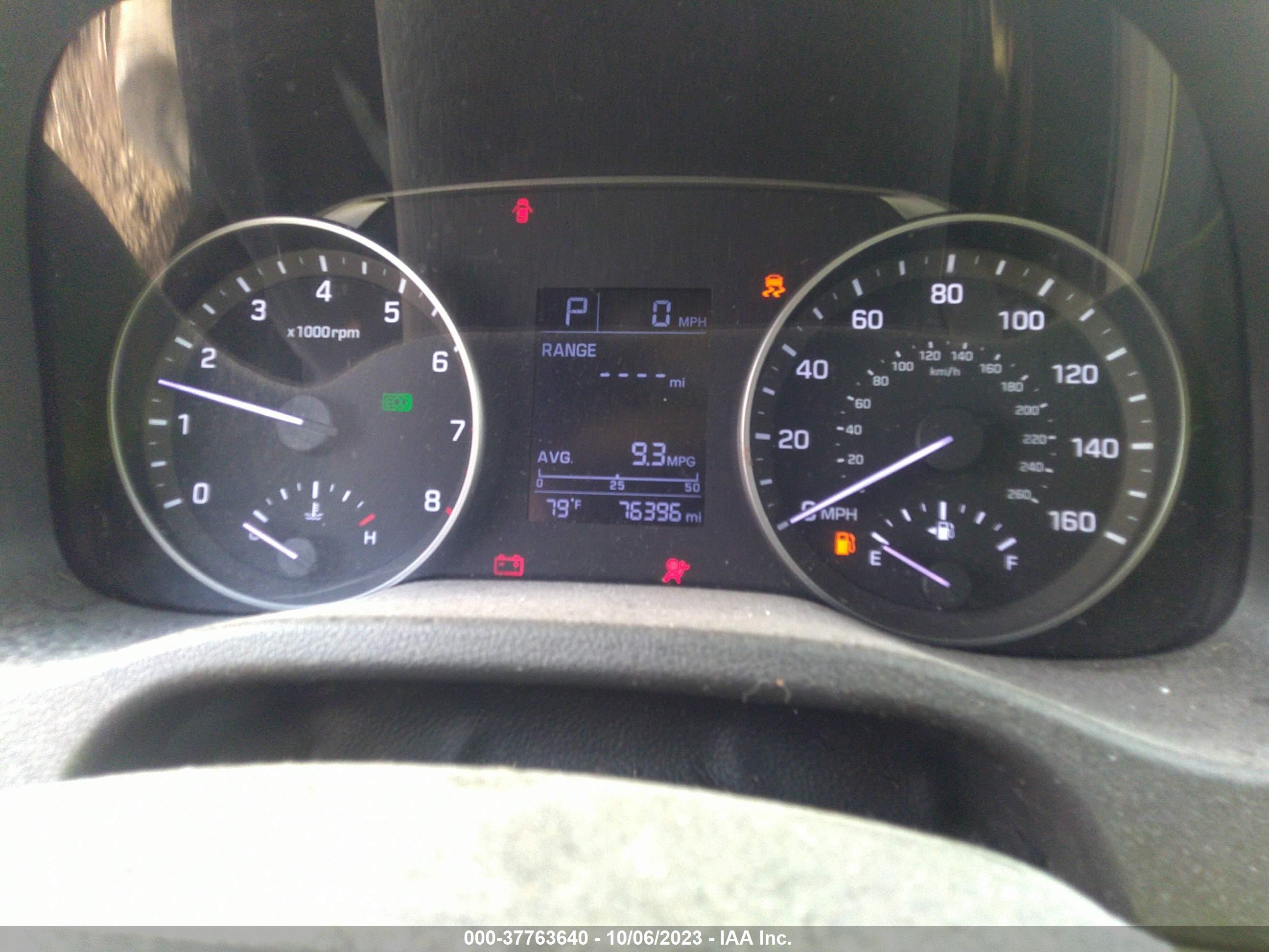 Photo 6 VIN: 5NPD74LF5JH266249 - HYUNDAI ELANTRA 