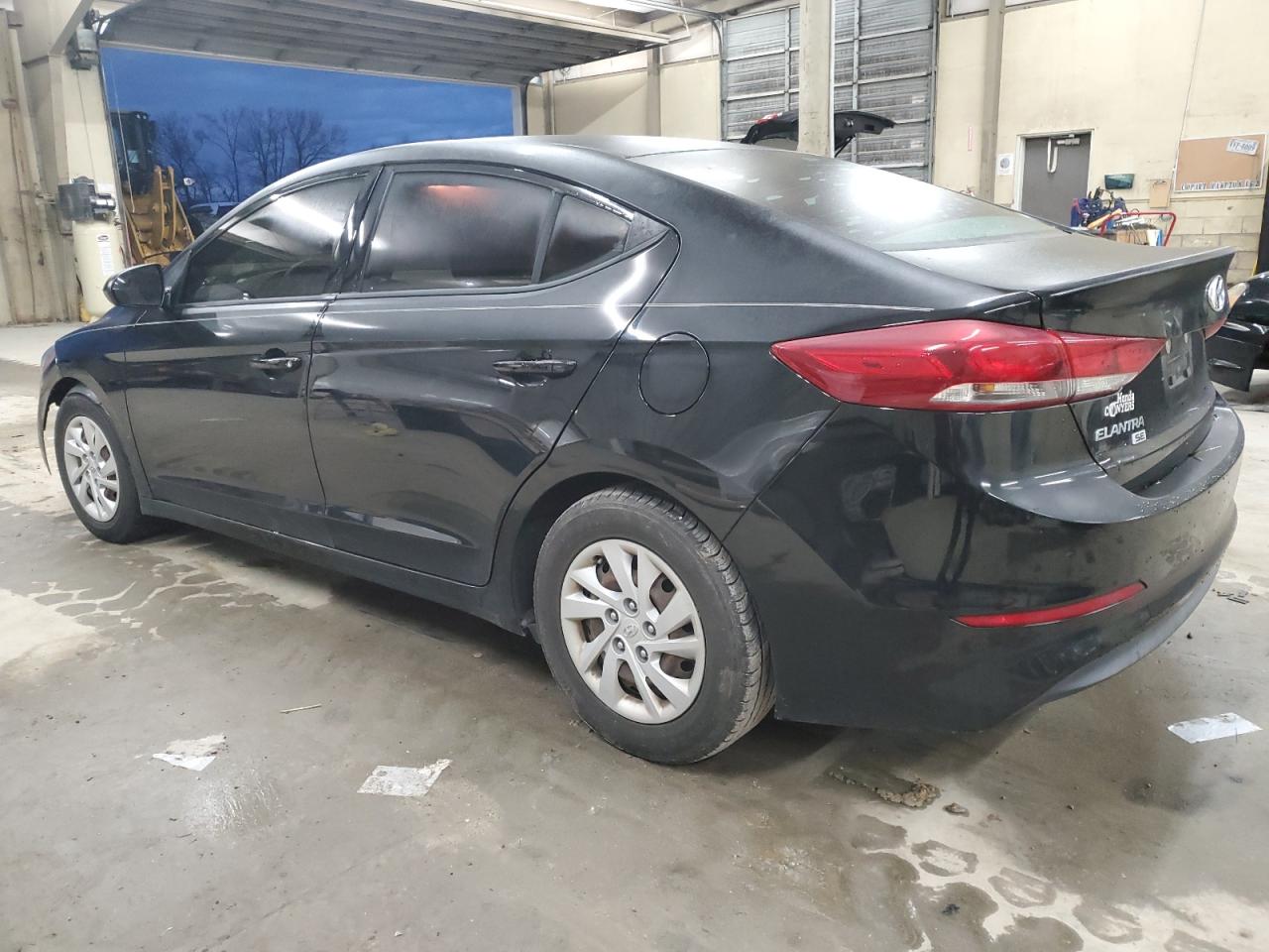 Photo 1 VIN: 5NPD74LF5JH310167 - HYUNDAI ELANTRA 