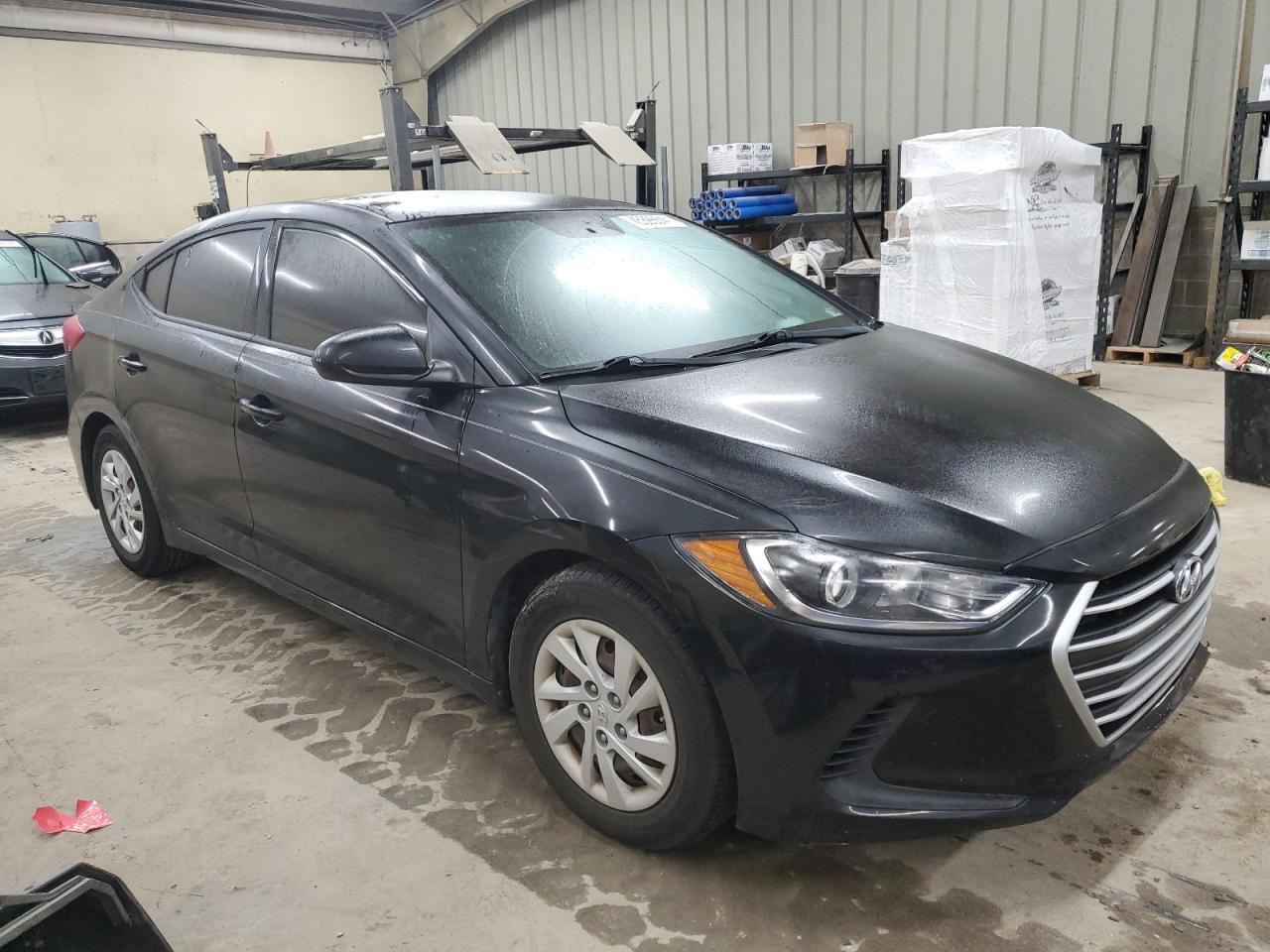 Photo 3 VIN: 5NPD74LF5JH310167 - HYUNDAI ELANTRA 