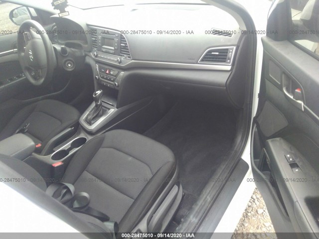 Photo 4 VIN: 5NPD74LF5JH321413 - HYUNDAI ELANTRA 