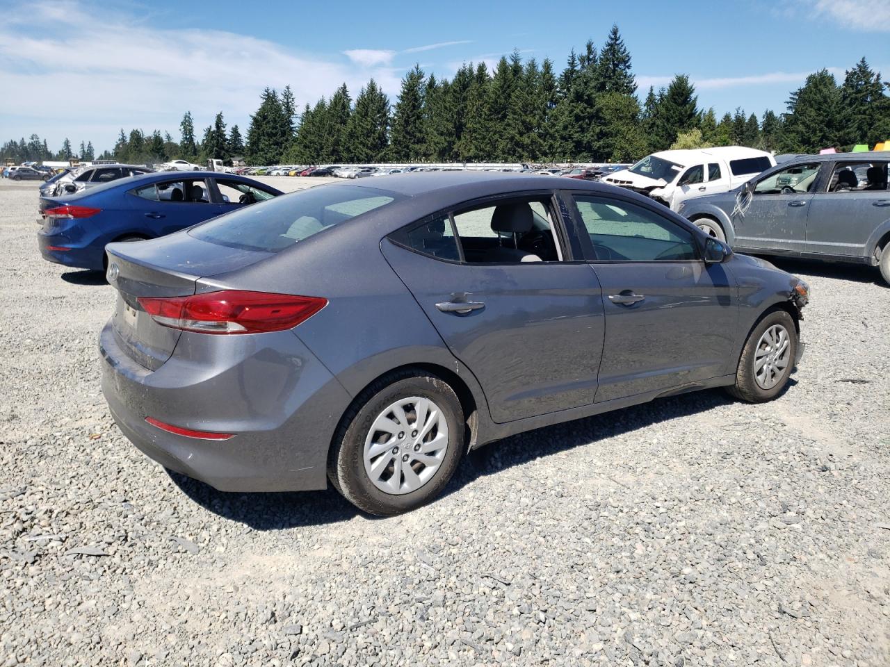 Photo 2 VIN: 5NPD74LF5JH340690 - HYUNDAI ELANTRA 