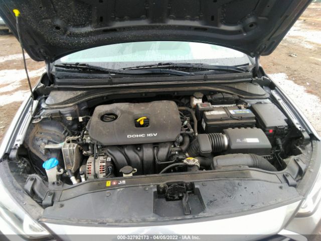 Photo 9 VIN: 5NPD74LF5JH349485 - HYUNDAI ELANTRA 