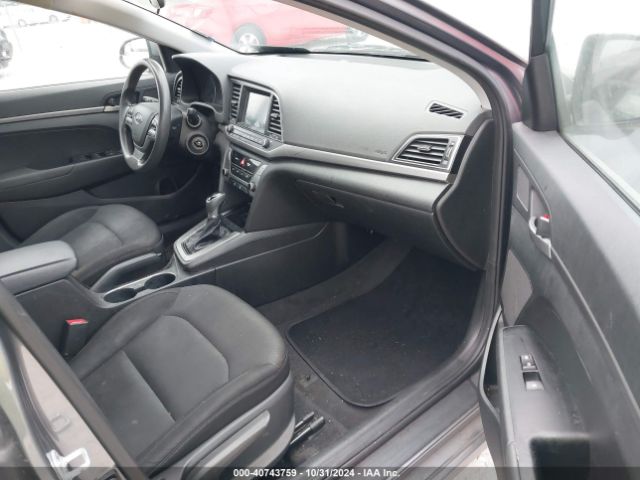 Photo 4 VIN: 5NPD74LF5JH394670 - HYUNDAI ELANTRA 