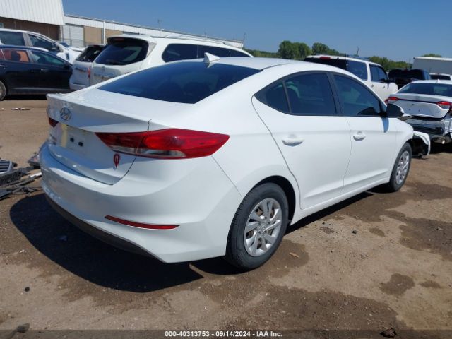 Photo 3 VIN: 5NPD74LF5JH399674 - HYUNDAI ELANTRA 