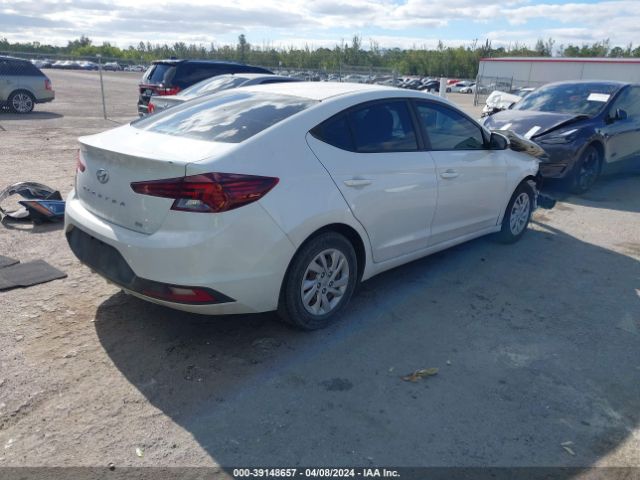 Photo 3 VIN: 5NPD74LF5KH406933 - HYUNDAI ELANTRA 