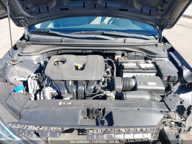 Photo 9 VIN: 5NPD74LF5KH432268 - HYUNDAI ELANTRA 