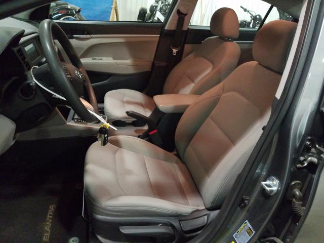 Photo 4 VIN: 5NPD74LF5KH443741 - HYUNDAI ELANTRA SE 