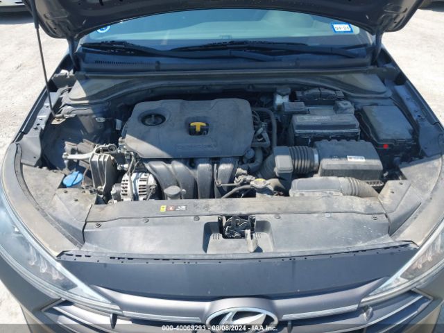 Photo 9 VIN: 5NPD74LF5KH443772 - HYUNDAI ELANTRA 