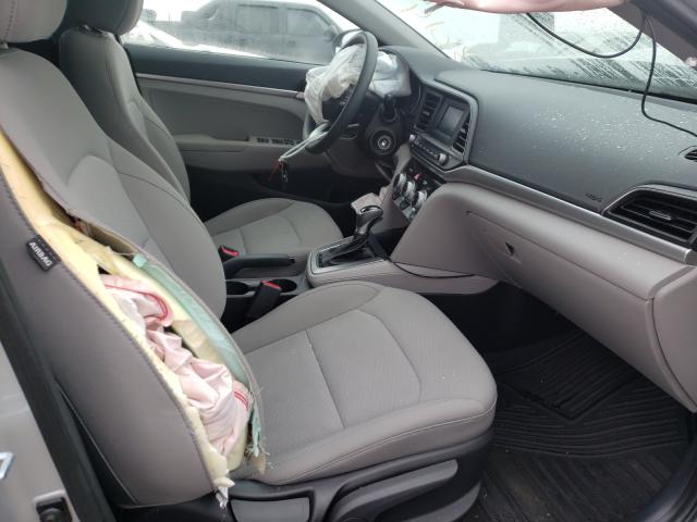 Photo 4 VIN: 5NPD74LF5KH453220 - HYUNDAI ELANTRA SE 