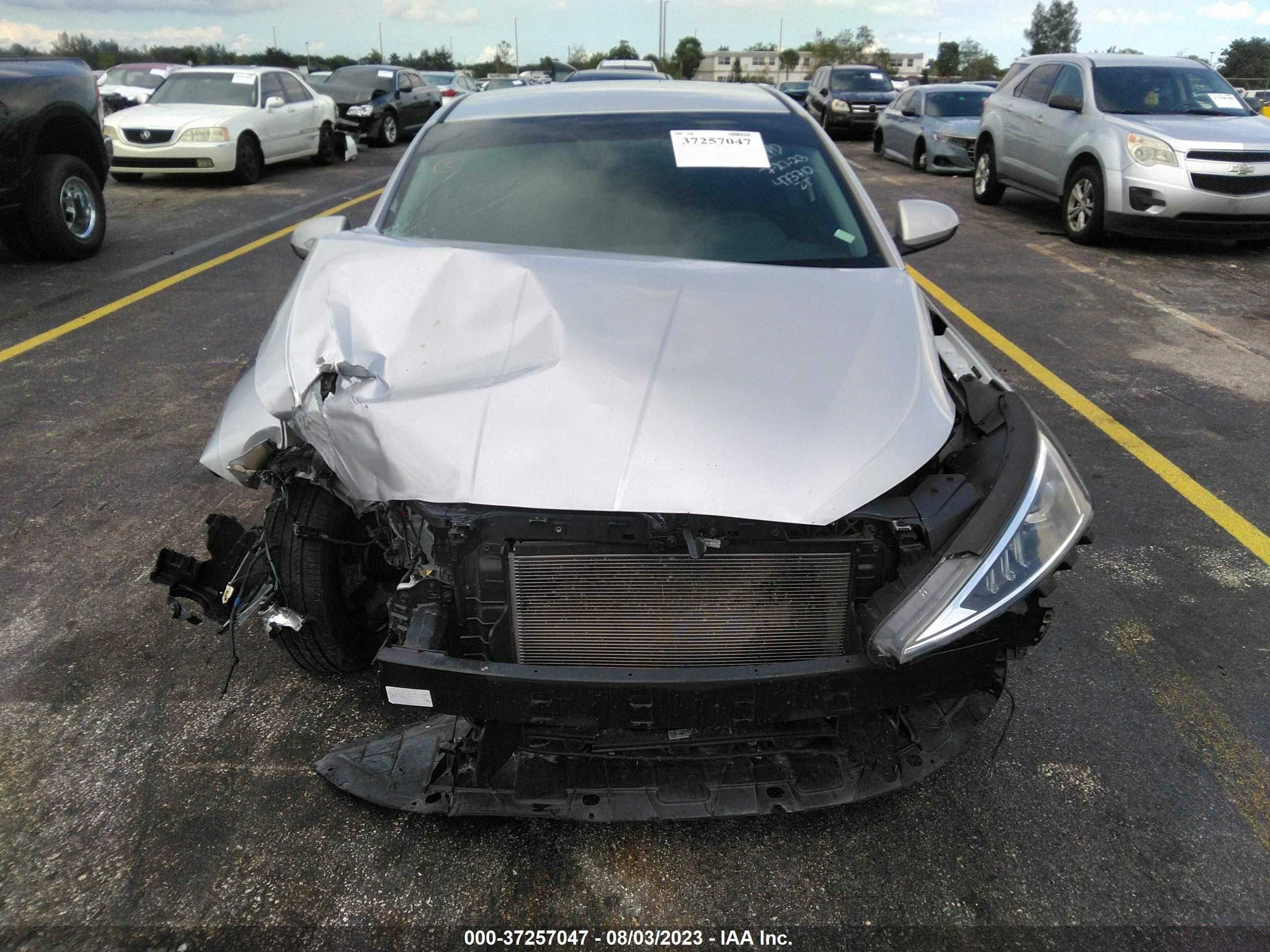 Photo 11 VIN: 5NPD74LF5KH473712 - HYUNDAI ELANTRA 