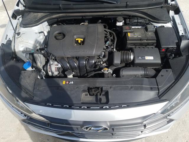 Photo 6 VIN: 5NPD74LF5KH480708 - HYUNDAI ELANTRA 