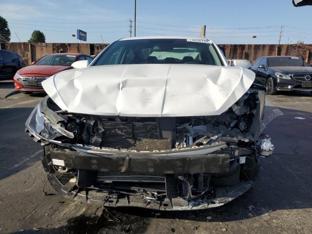 Photo 4 VIN: 5NPD74LF5KH487092 - HYUNDAI ELANTRA SE 