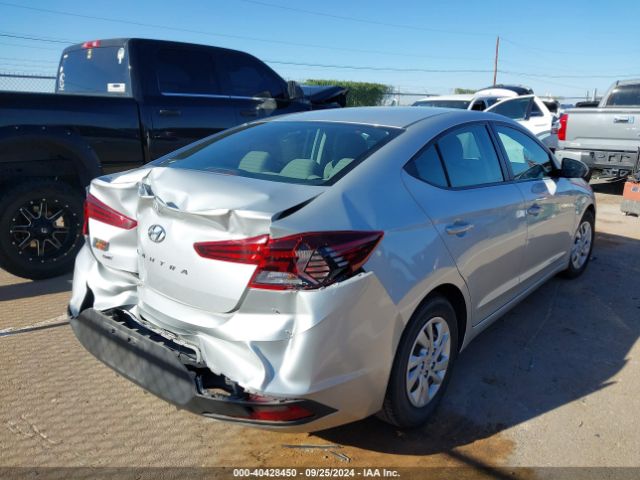 Photo 3 VIN: 5NPD74LF5KH494382 - HYUNDAI ELANTRA 