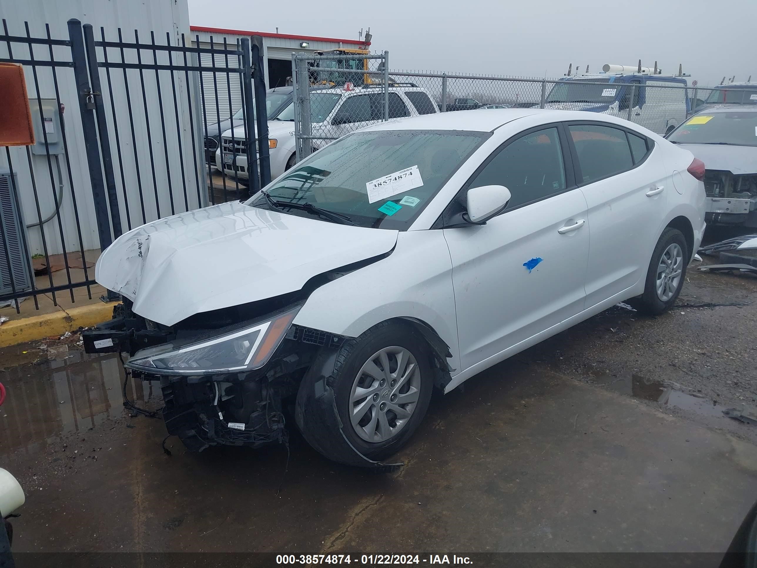 Photo 1 VIN: 5NPD74LF5LH500621 - HYUNDAI ELANTRA 