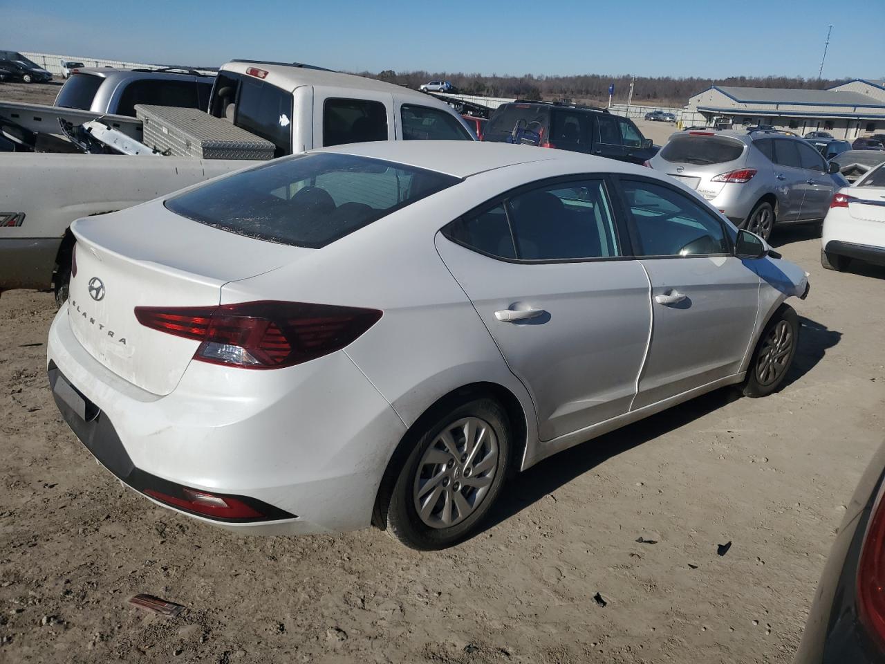 Photo 2 VIN: 5NPD74LF5LH528306 - HYUNDAI ELANTRA 